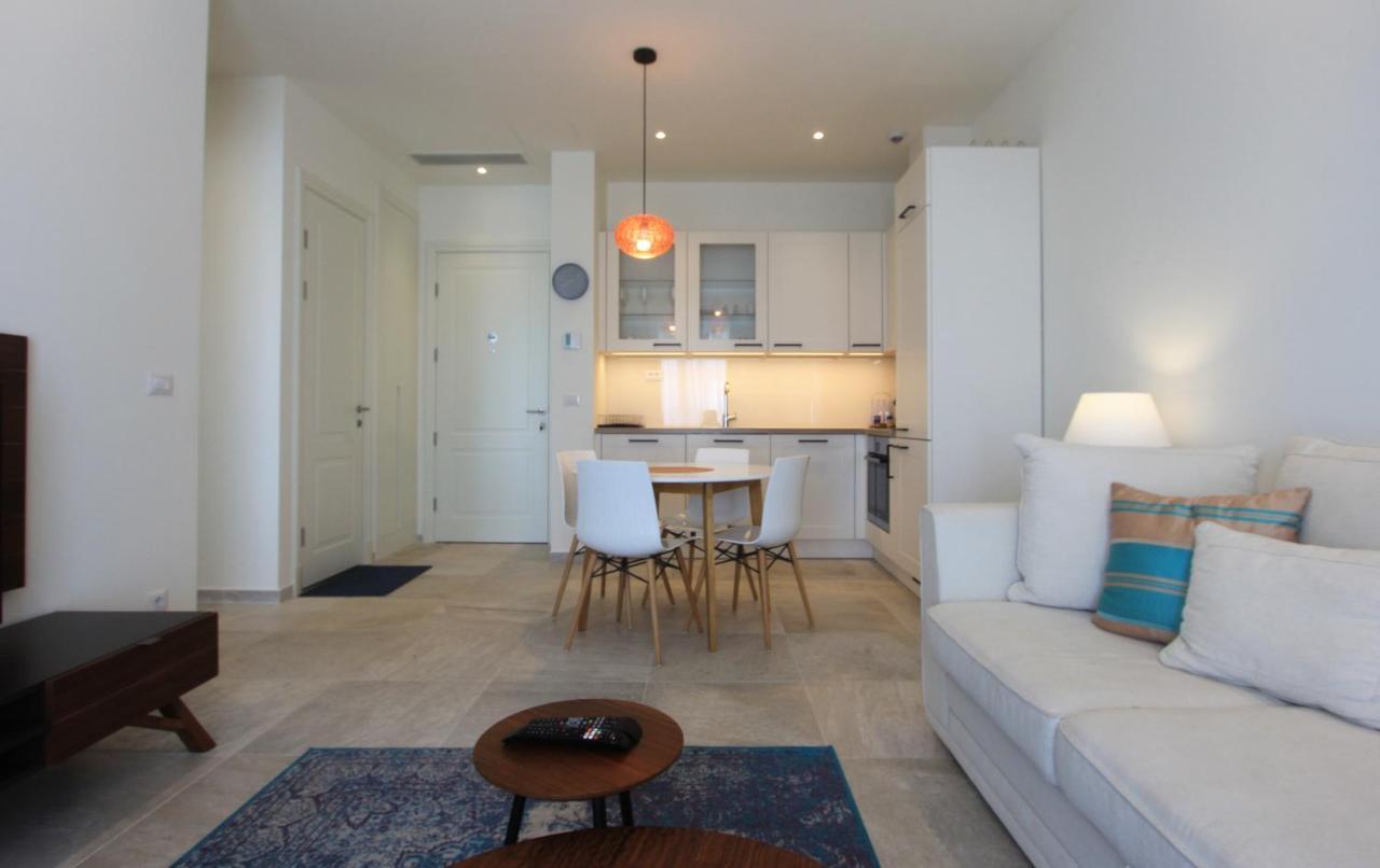 Lustica Bay Magnolia Apartment 티바트 외부 사진