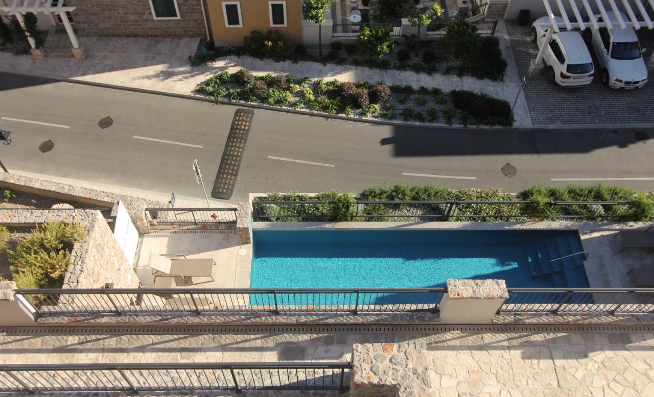 Lustica Bay Magnolia Apartment 티바트 외부 사진