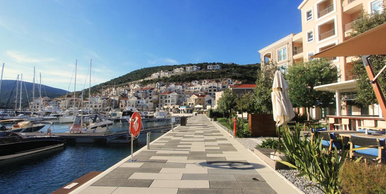 Lustica Bay Magnolia Apartment 티바트 외부 사진